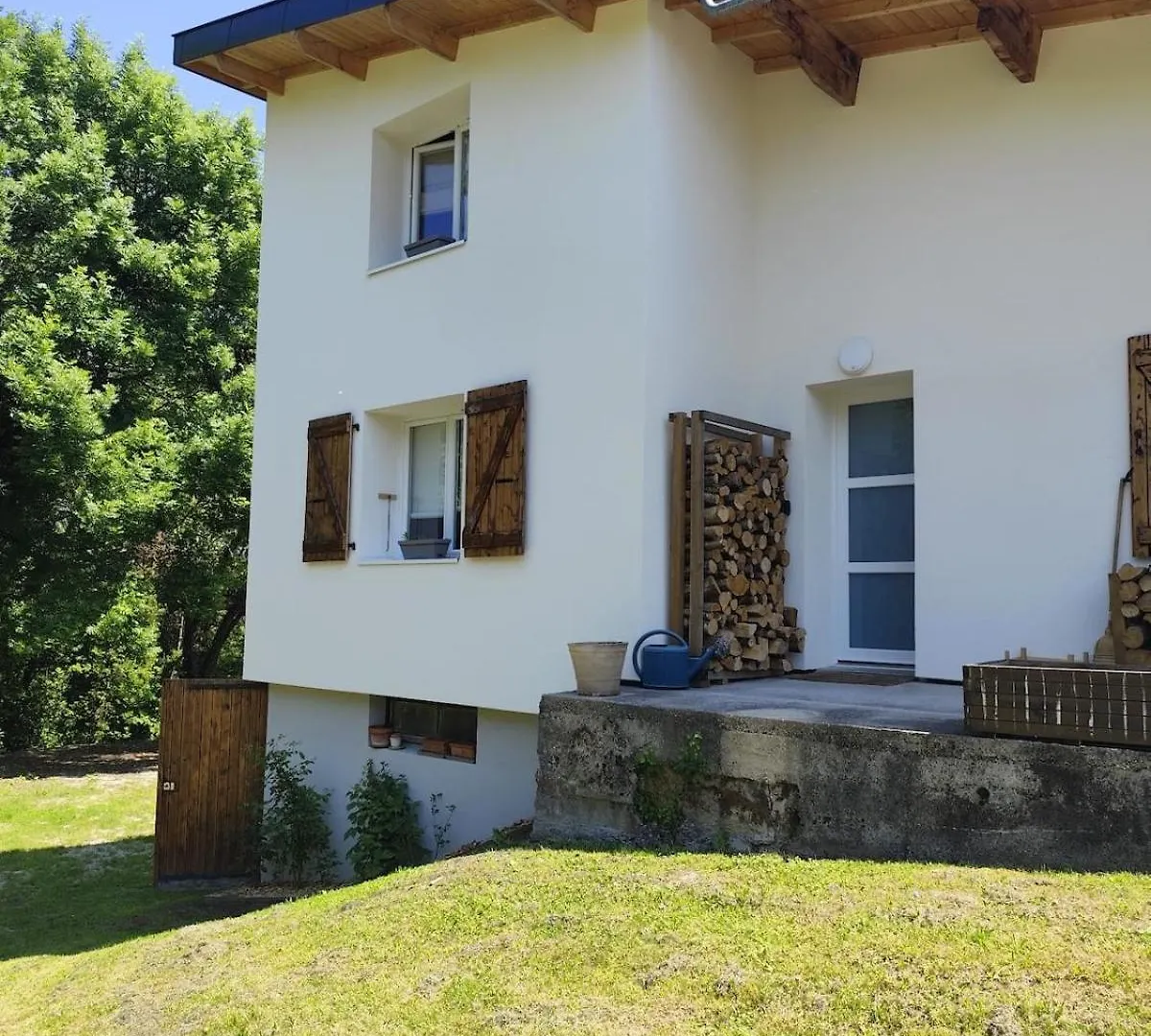 Maison Vintage Avec Piscine Chanaz