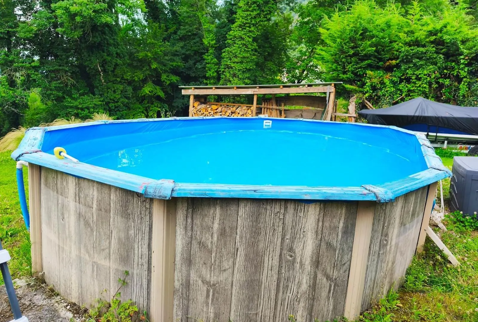 Maison Vintage Avec Piscine Chanaz